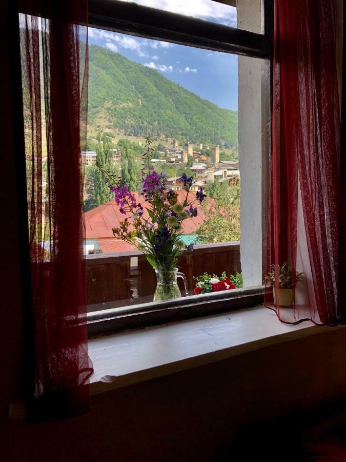Travel Inn House Mestia • Მოგზაურის Სახლი ภายนอก รูปภาพ